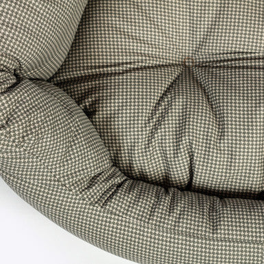 Vintage Dogstooth Deluxe Slumber Bed
